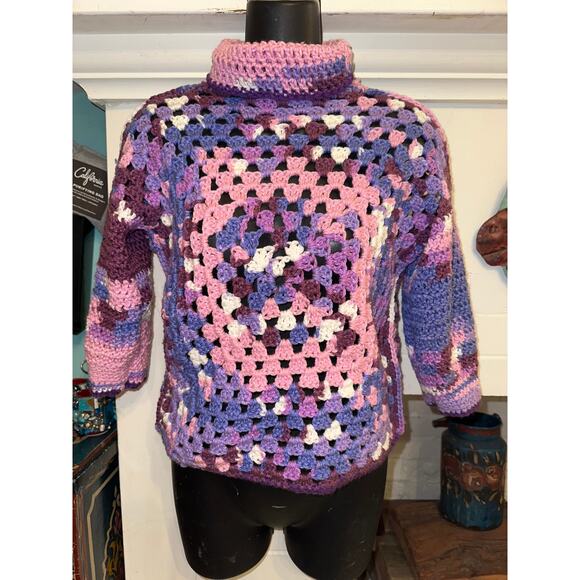 VINTAGE HAND CROCHET GRANNY SQUARE BOHO TURTLENECK SWEATER S - Picture 1 of 6